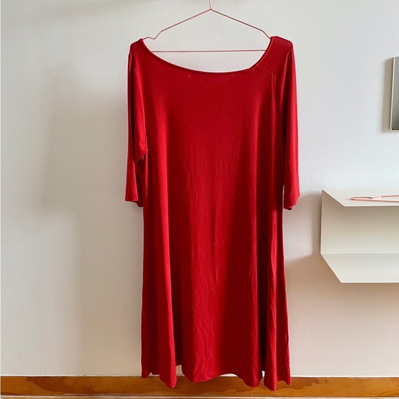 Eileen Fisher Viscose Jersey Dress Asymmetrical Boat Neckline in Red - Picture 2 of 3